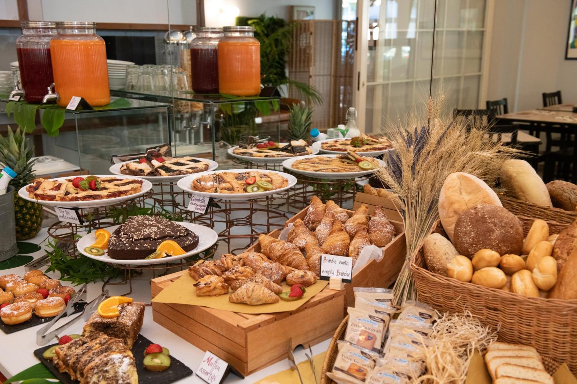 Hotel Mirabella リッチョーネ エクステリア 写真