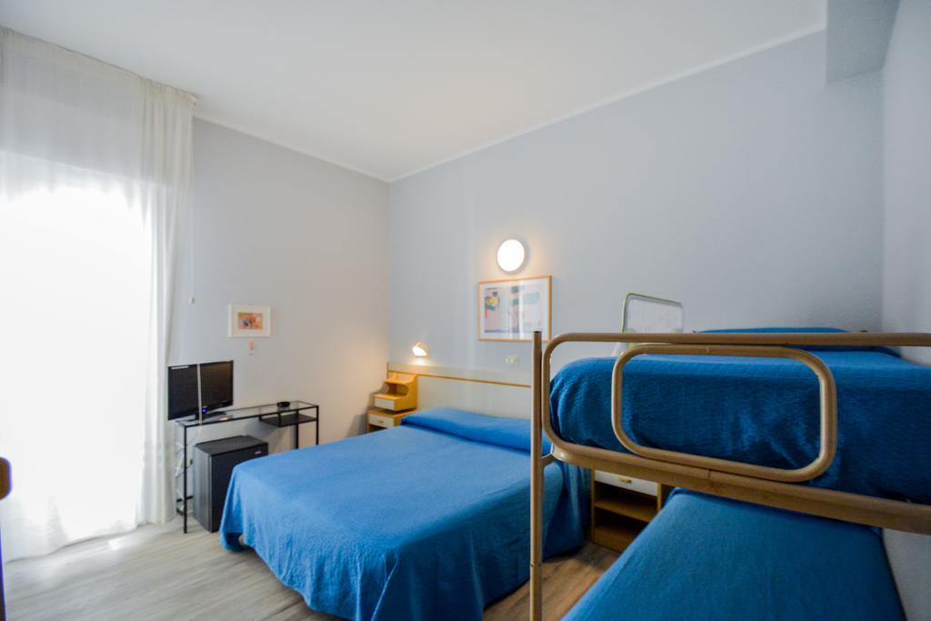 Hotel Mirabella リッチョーネ エクステリア 写真