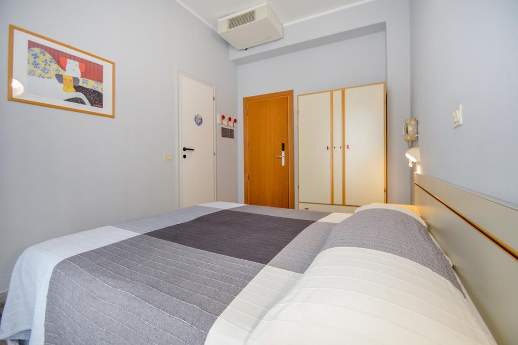 Hotel Mirabella リッチョーネ エクステリア 写真