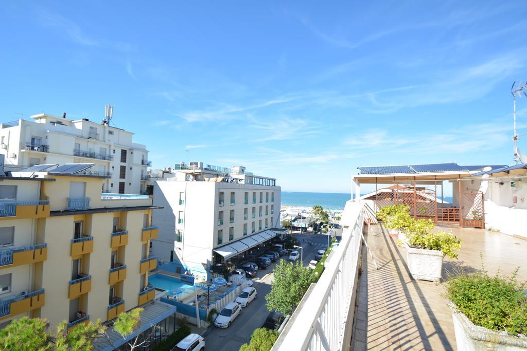 Hotel Mirabella リッチョーネ エクステリア 写真